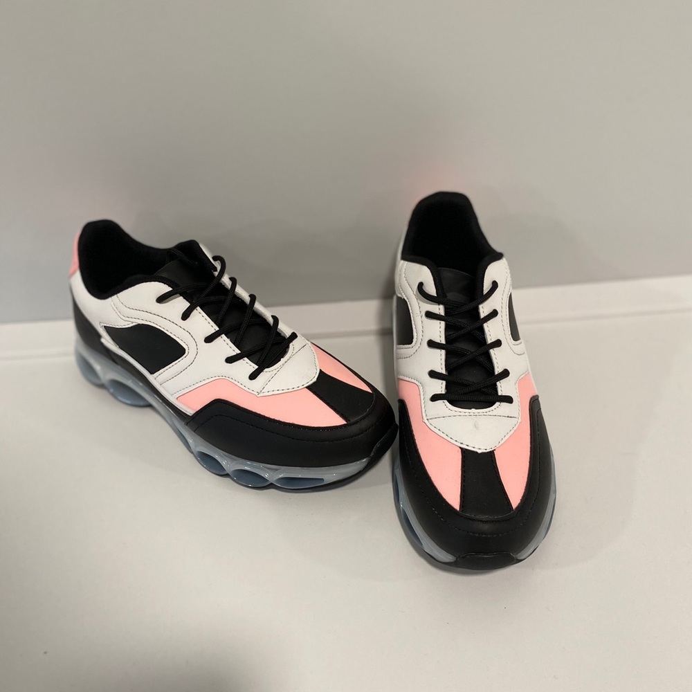 Running shoes